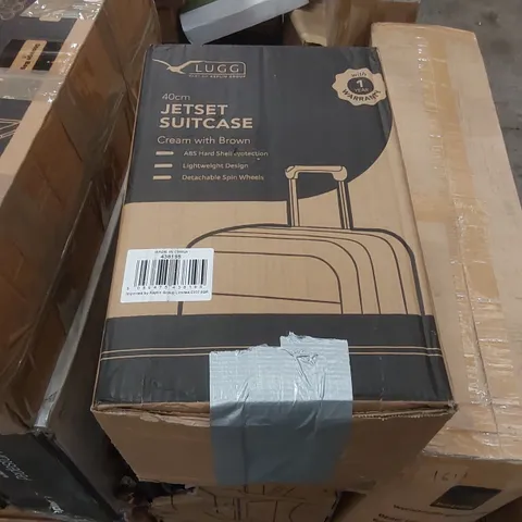 BOXED LUGG JETSET SMALL SUITCASE 