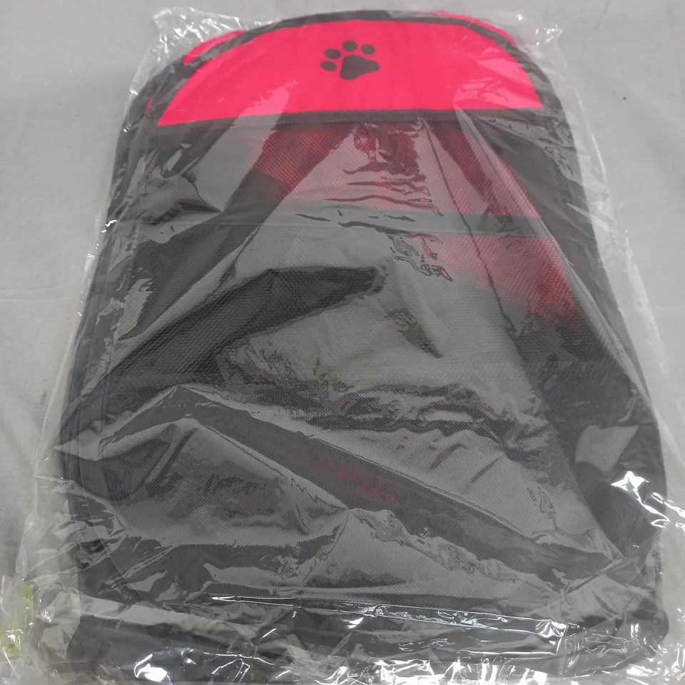 SEALED FOLDABLE PET STORAGE CONTAINER 