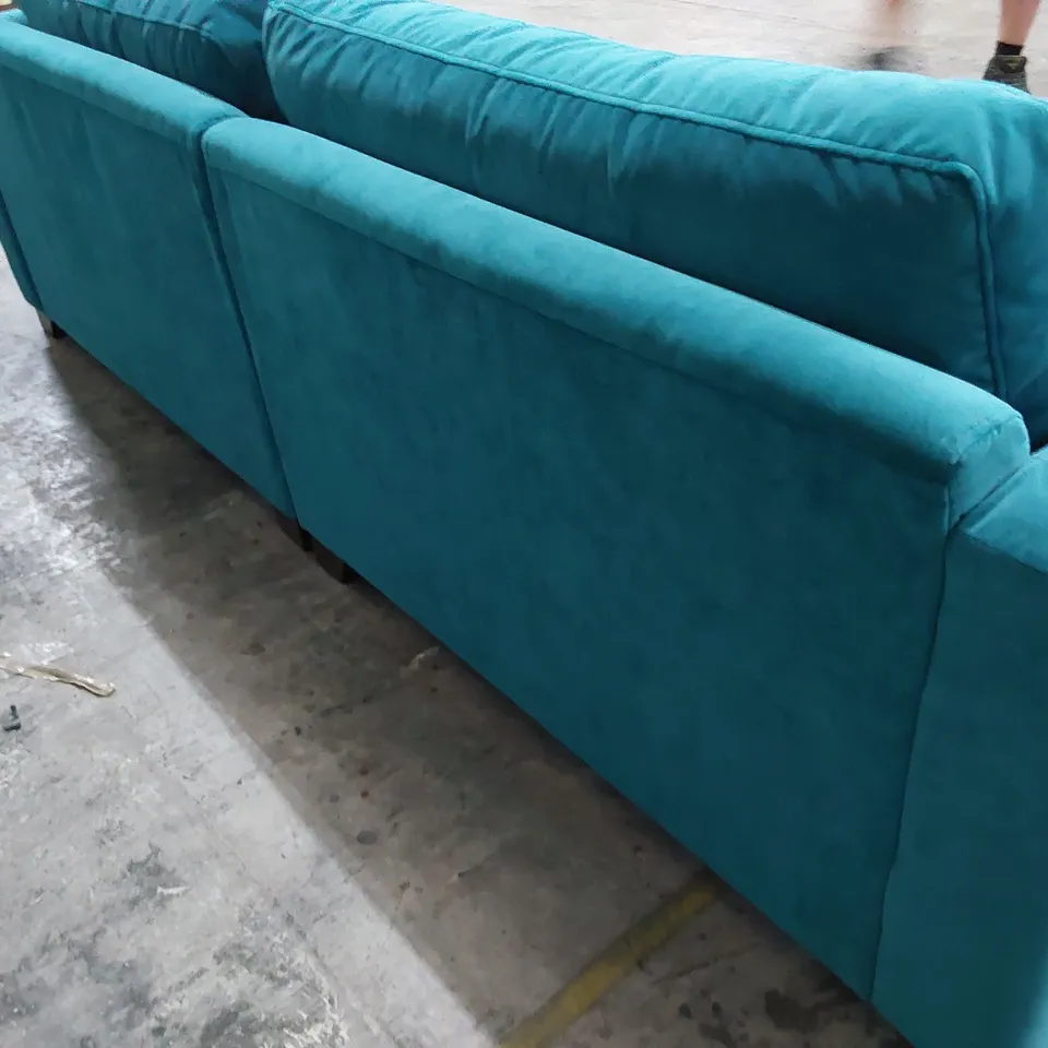 QUALITY BRITISH DESIGNER LOUNGE Co. FOUR SEATER SOFA TURQUOISE PLUSH FABRIC 