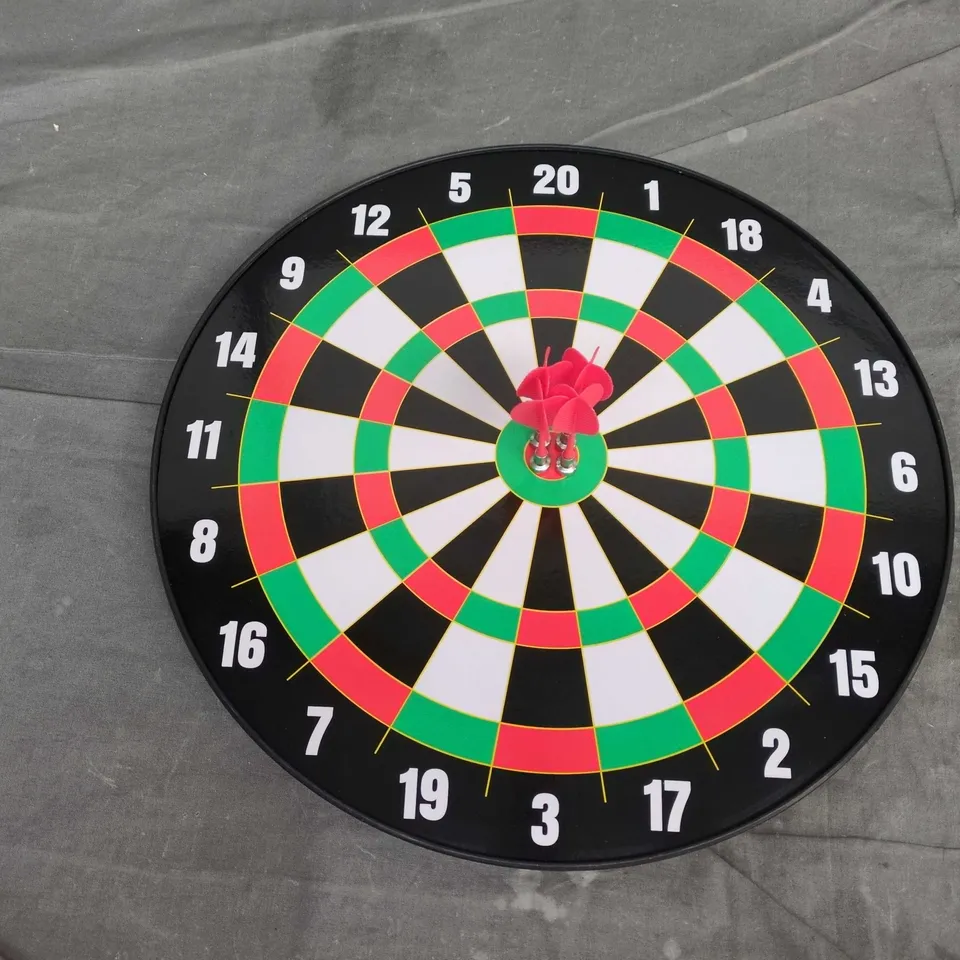 BOXED MAGNETIC 16-INCH DARTBOARD WITH 2 SETS OF MAGNETIC DARTS – TOY