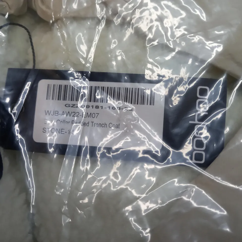 PACKAGED BOOHOO STONE BOG COLLAR PADDED TRENCH COAT - SIZE 14