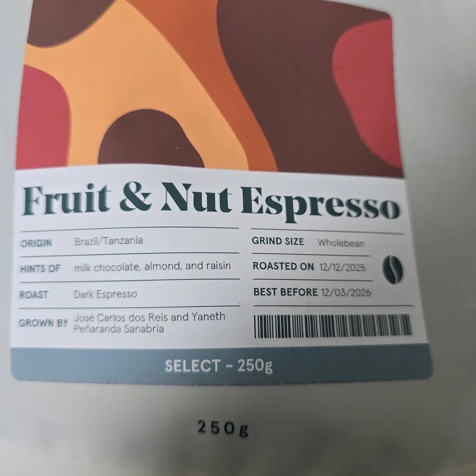 LOT OF 5 ASSORTED PACKS OF COFFEE TO INCLUDE PACT, WOGAN AND REDBER