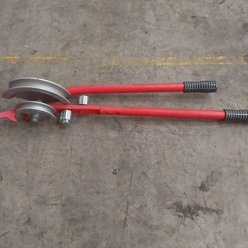 COMBINATION PIPE BENDER 15/22MM