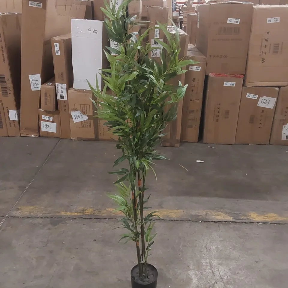 ARTIFICIAL POTTED PLANT