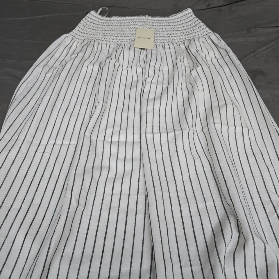 ALBARAY STRIPE LINEN SHIRRED WAIST SKIRT - SIZE 8