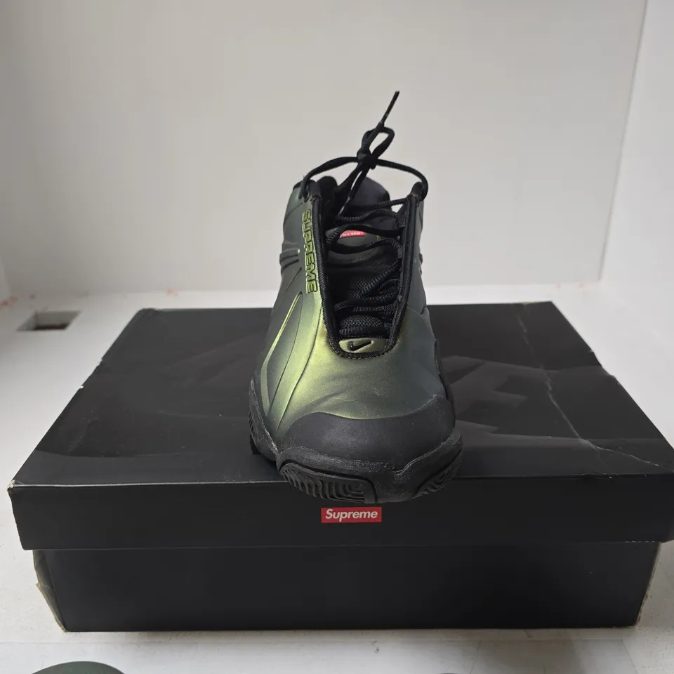 NIKE AIR ZOOM COURTPOSITE METALLIC GOLD/BLACK UK 10 BOXED