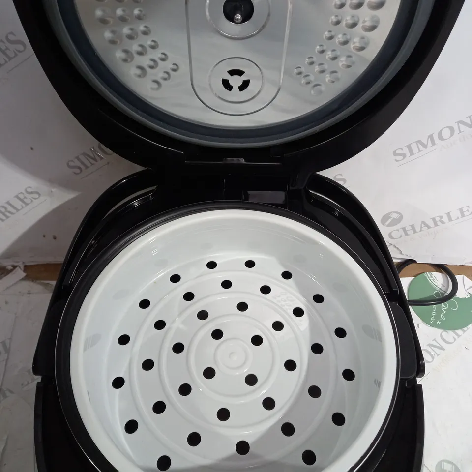 COOKS ESSENTIAL MULTI-PURPOSE COOKER 