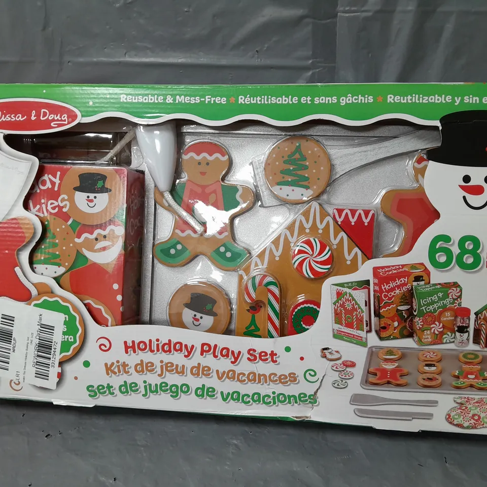 MELISSA AND DOUG HOLIDAY PLAY SET