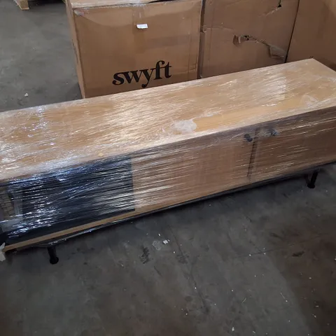 SWYFT TV UNIT 02 - OAK