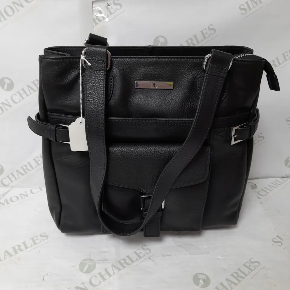 BRENDA EDWARDS LEATHER BACK IN BLACK WITH SILVER DETAILS