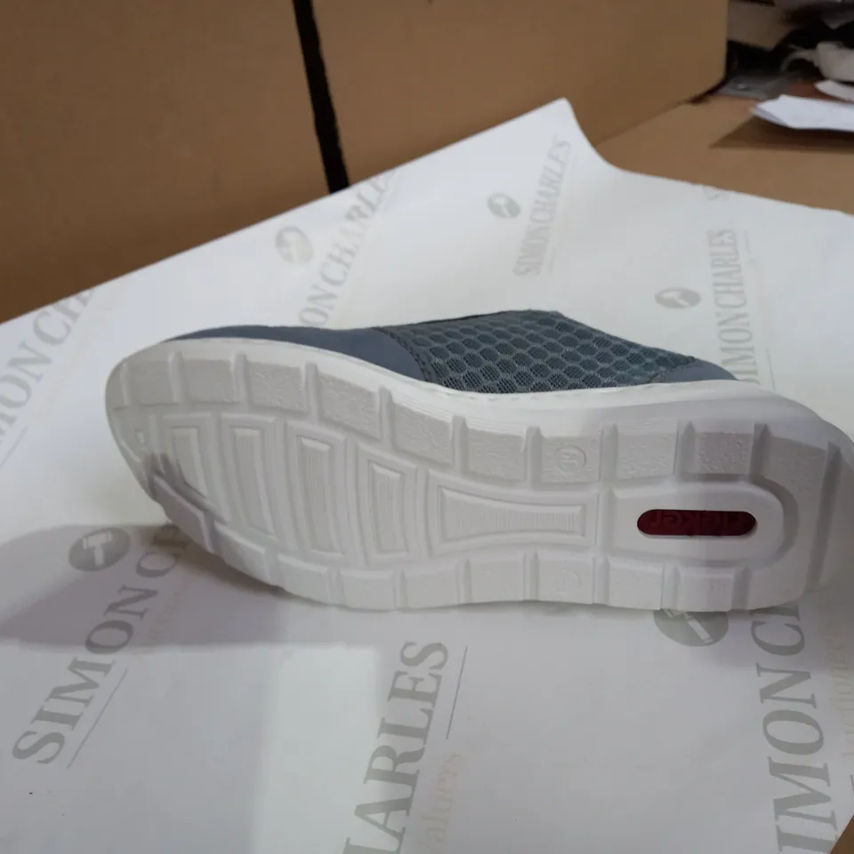 RIEKER BLUE TRAINER SIZE 6 