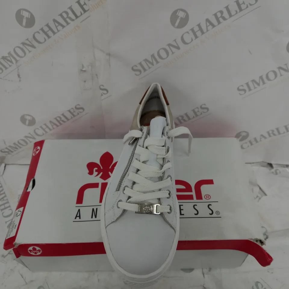 RIEKER SIDE ZIP TRAINER IN WHITE SIZE 6 