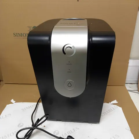 AQUA OPTIMA LUMI CHILLER