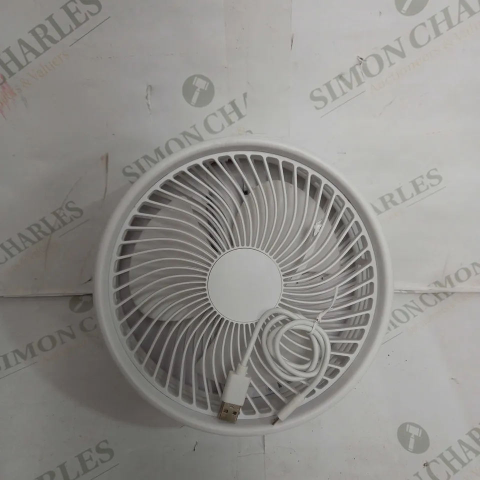 BELL & HOWELL RECHARGEABLE EXTENDABLE DESK & FLOOR FAN, WHITE