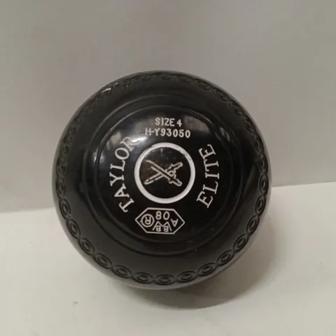 TAYLOR ELITE SIZE 4 H-Y93050 BOWLING BALL
