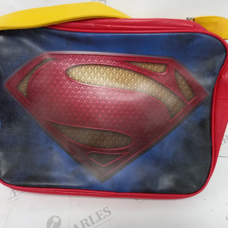 DELUXE SUPERMAN SHOULDER BAG 