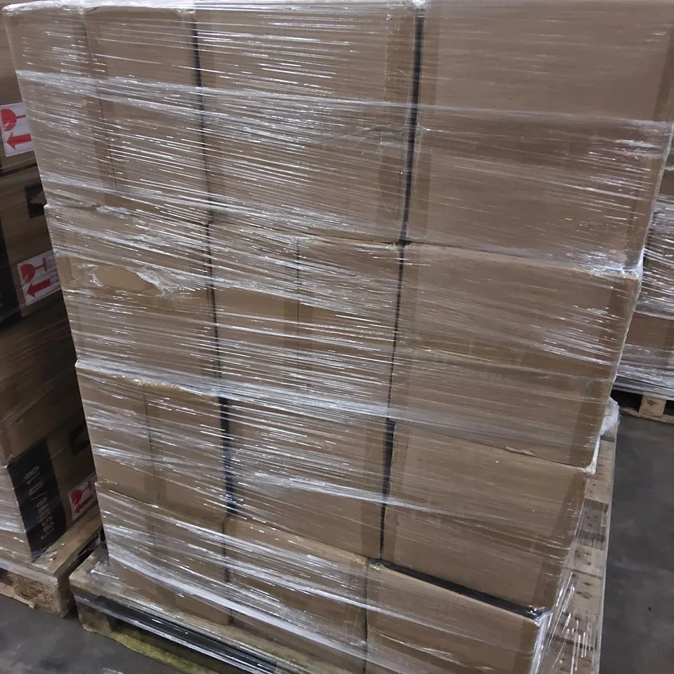 PALLET OF APPROXIMATELY 12 BRAND NEW BOXED 114cm SILVER TIPS TREE