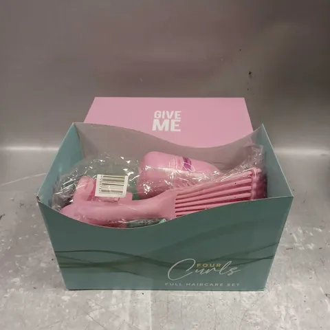 BOXED GIVE ME FOUR CURLS FULL HAIR CARE SET 