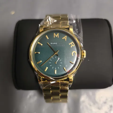 BOXED MARC JACOBS STAINLESS STEEL GREEN DIAL WATCH - MBM3245
