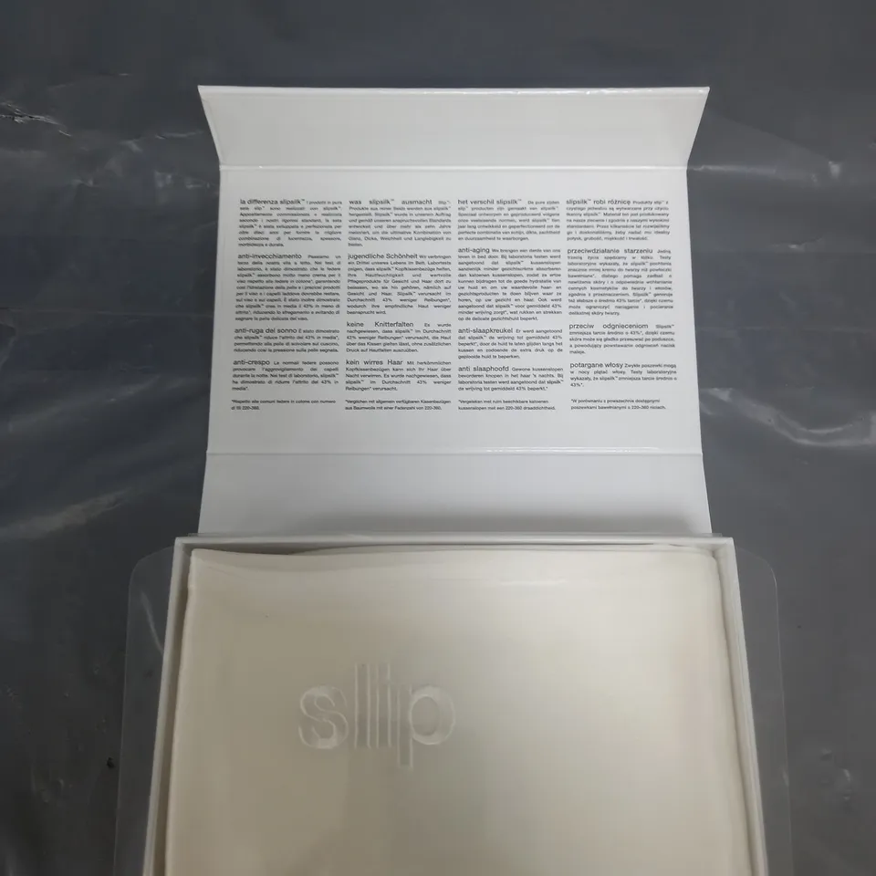 SLIP PURE SILK PILLOWCASE