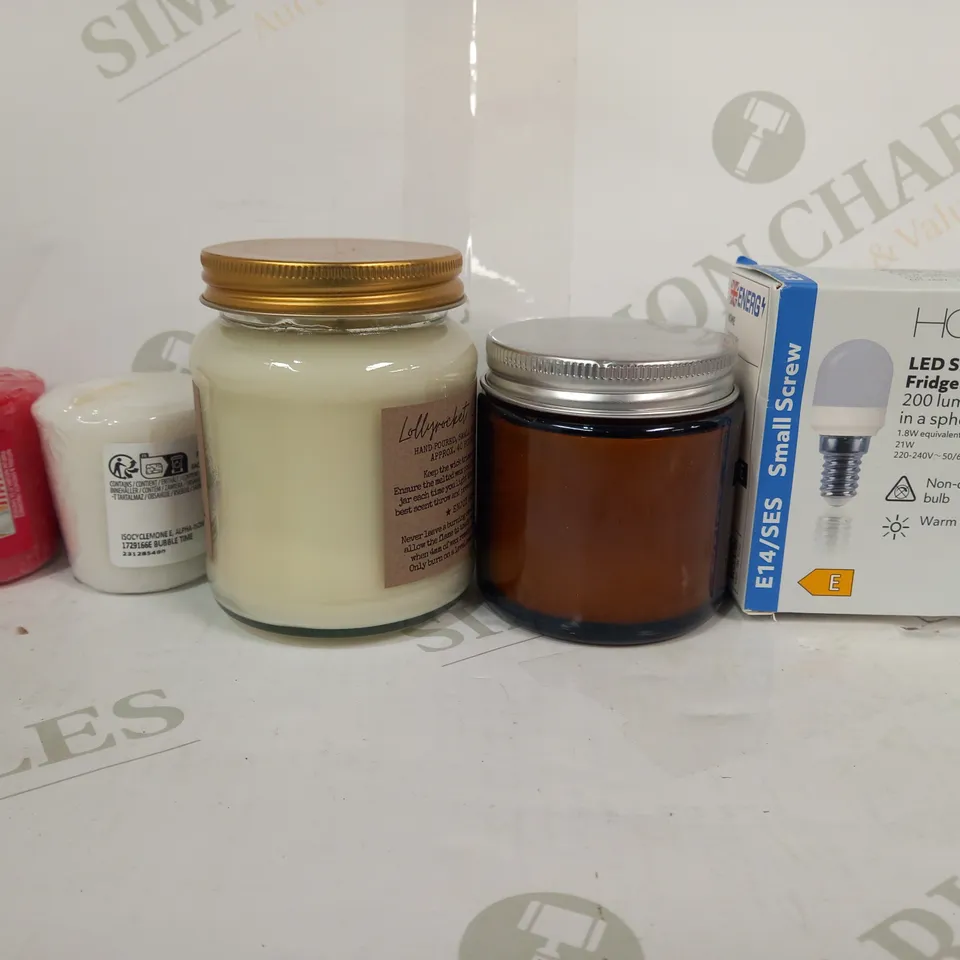 LOT OF APPROXIMATELY 10 ASSORTED HOUSEHOLD ITEMS TO INCLUDE HOME LED SES FRIDGE BULB, YANKEE CANDLE, ETC