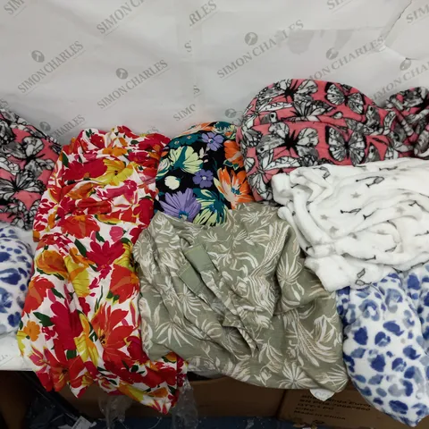 LARGE BOX OF ASSORTED CLOTHING ITEMS TOO INCLUDE PANT , DRESSES COMING IN DIFFERENT COLOURS AND SIZES 