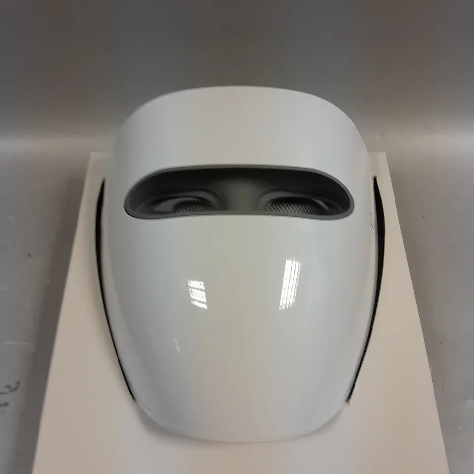 LAB - LED FACIAL MASK 