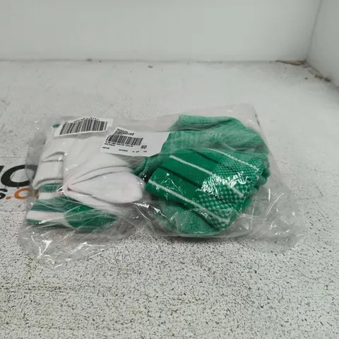 TOMMIE COPPER INFUSED COMPRESSION SOCKS GREEN 4 PACK MEDIUM/REGULAR