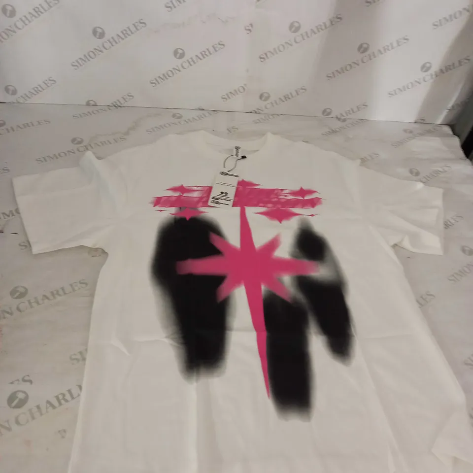Y2KPLUG WHITE T-SHIRT SIZE M 