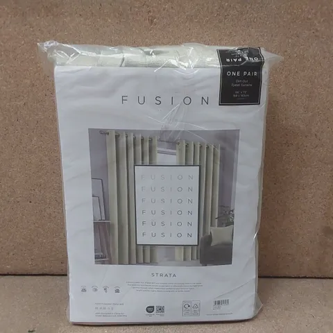 BAGGED FUSION EYELET CURTAINS - 168 x 183cm