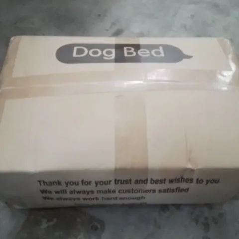 BOXED KEPLIN DOG BED
