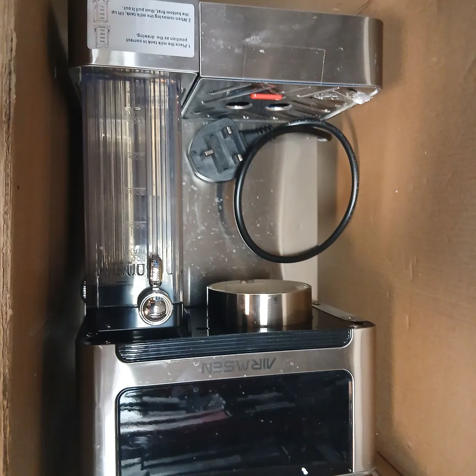 COFFEE MAKER – BARISTA PLUS TECHNOLOGY, 20 BAR HIGH-PRESSURE, 3 BREW STYLES (ESPRESSO, CAPPUCCINO, LATTE)