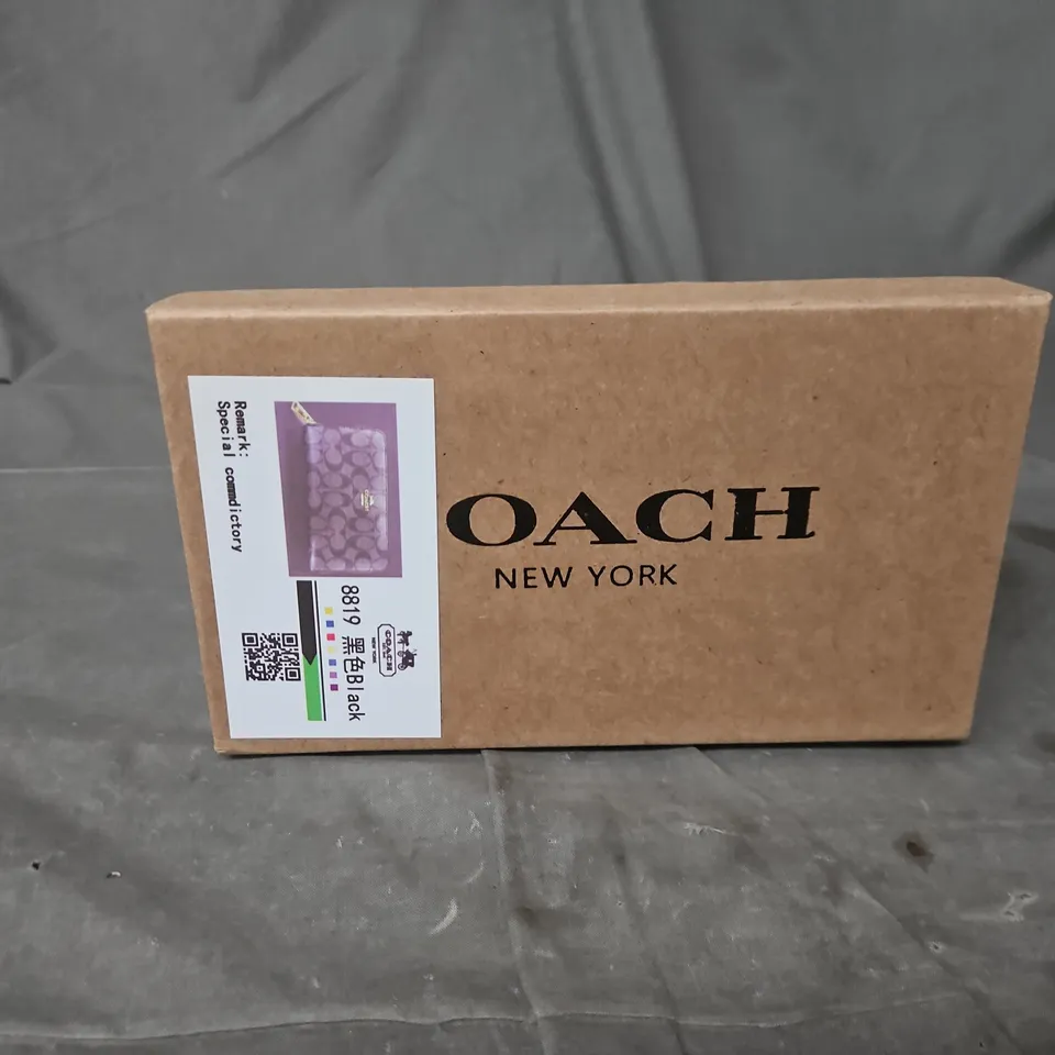 COACH SIGNATURE WALLET – BLACK, ZIP-AROUND