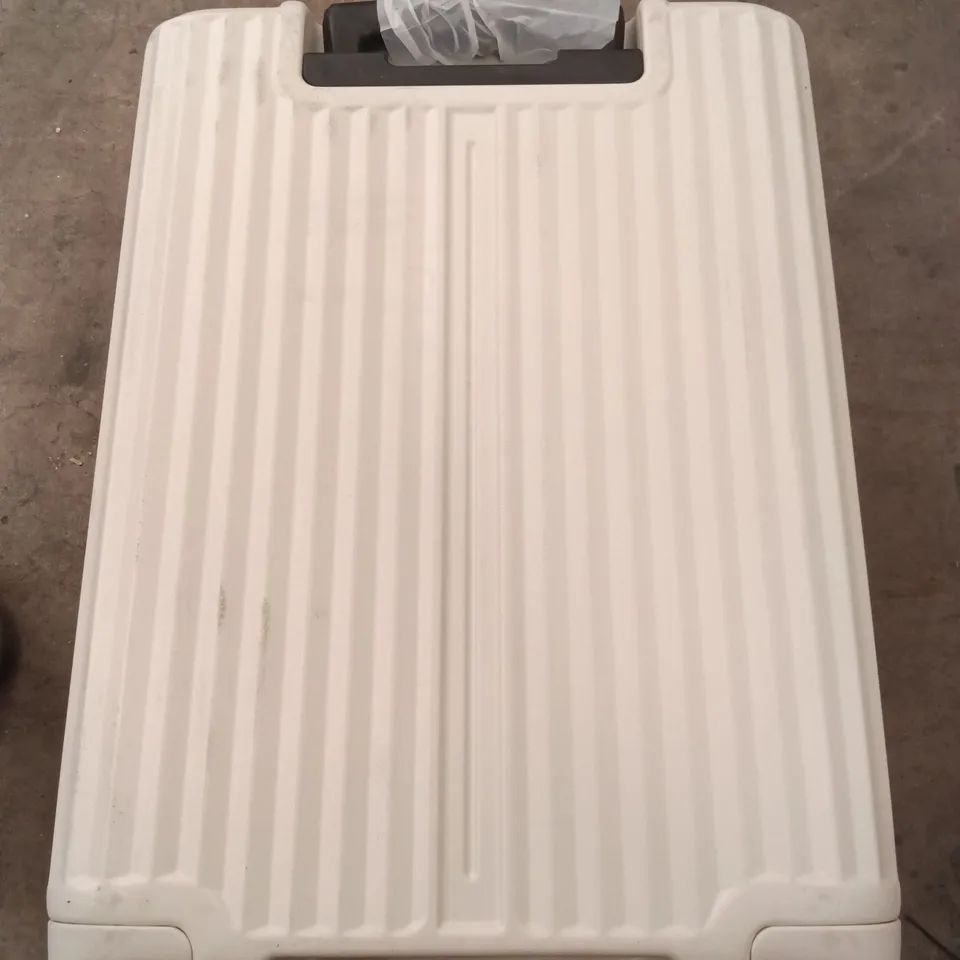 LUGG SUITCASE SIZE SMALL IVORY