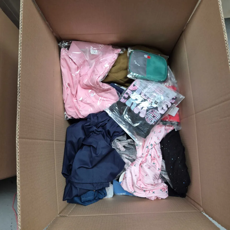 BOX OF APROXIMATELY 20 ASSORTED CLOTHING TO INCLUDE, DRESSES, SOCKS,WALLETS