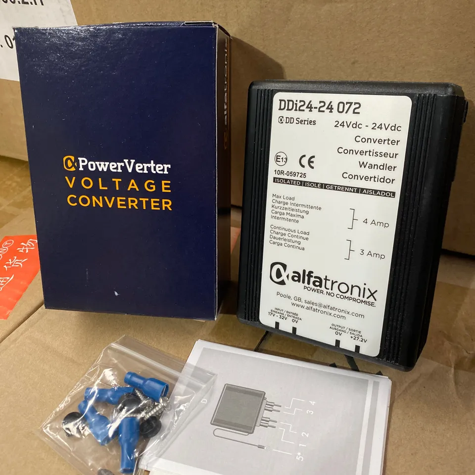 BOX OF 5 x BRAND NEW POWERVERTER VOLTAGE CONVERTER 