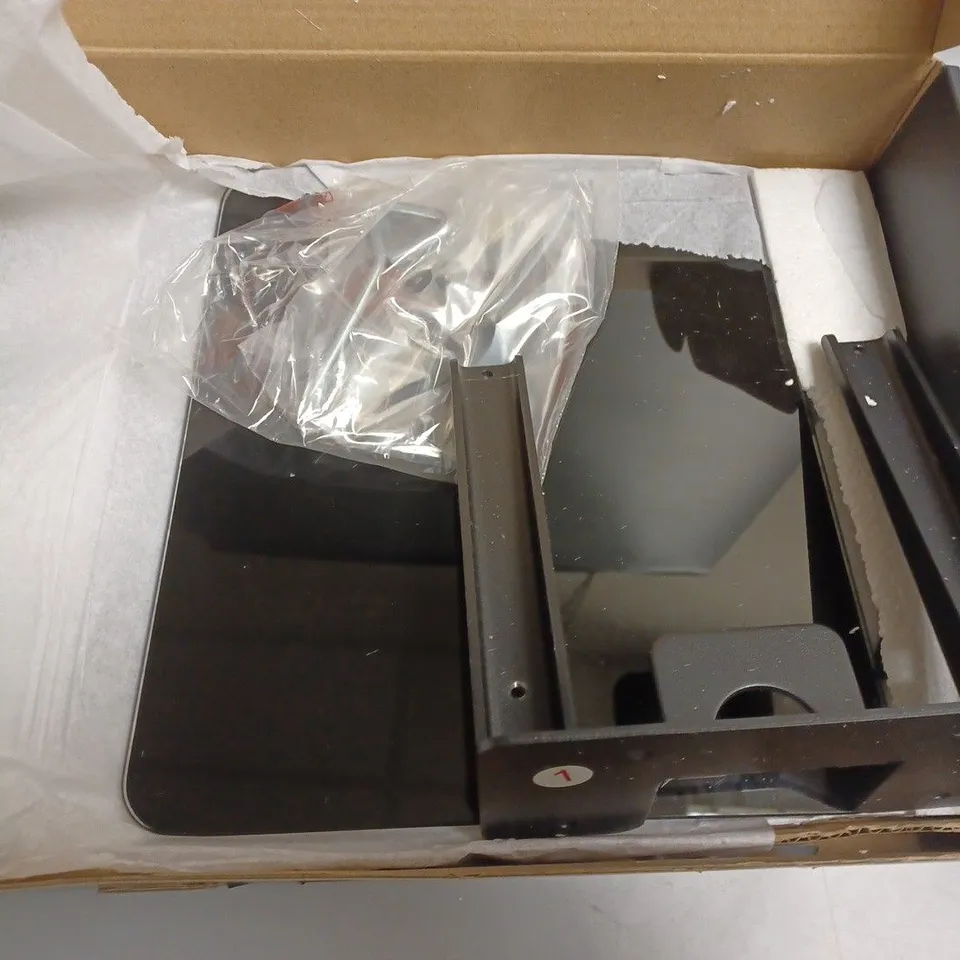 BOXED ALPHASON P5 STATIC WALL MOUNT