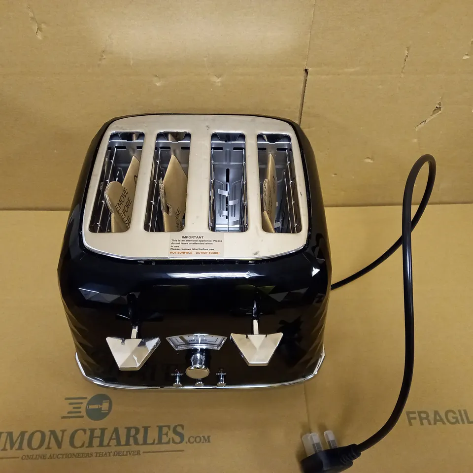 DE'LONGHI BRILLANTE CTJ4003BK 4-SLICE TOASTER