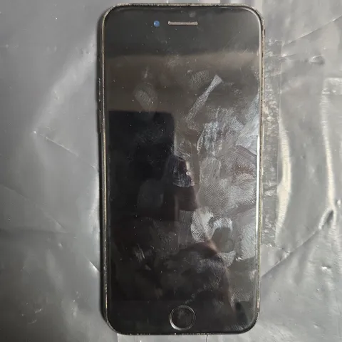 APPLE IPHONE 7 (A1778) SMARTPHONE