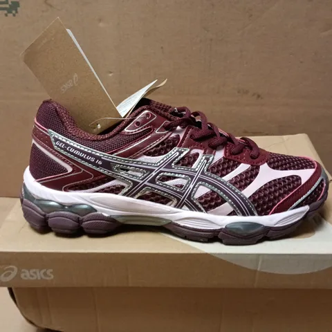 BOXED PAIR OF ASICS GEL CUMULUS 16 SHOES IN SUNSET RED - UK 7