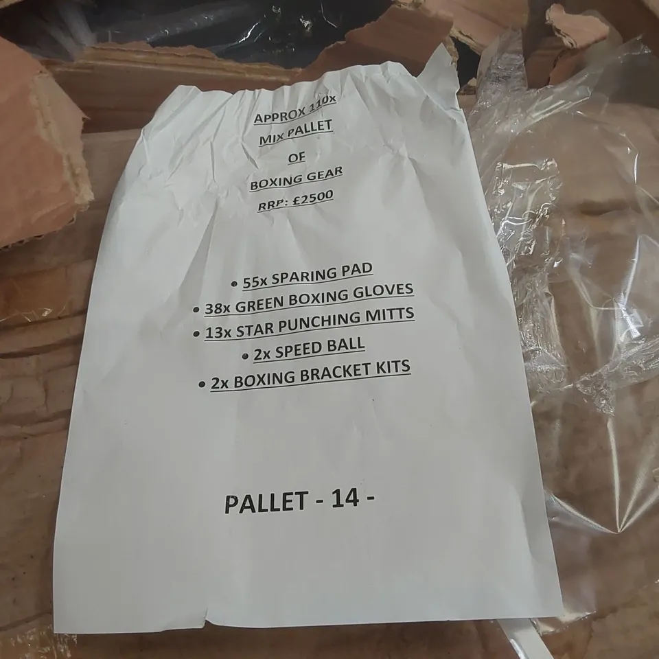 PALLET CONTAINING VERY LARGE QUANTITY OF ASSORTED BOXING GEAR