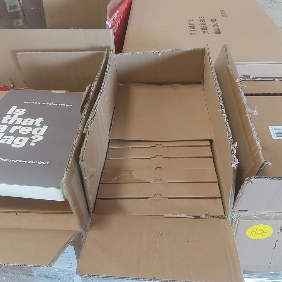 PALLET CONTAINING A VERY LARGE QUANTITY OF ASSORTED BRAND NEW  ITEMS INCLUDING: TYPO CHRISTMAS CRACKERS, TYPO 'BATTLE IT OUT' GAMES, ASSORTED CLOTHING AND ACCESSORIES ECT
