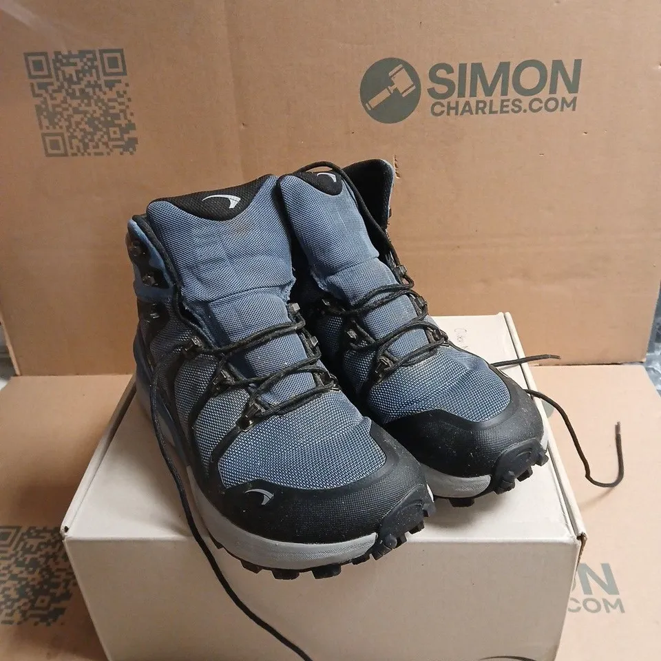 INOV-8 TRAIL SHOES – BLUE/GREY, PAIR (BOXED) UK SIZE 9.5