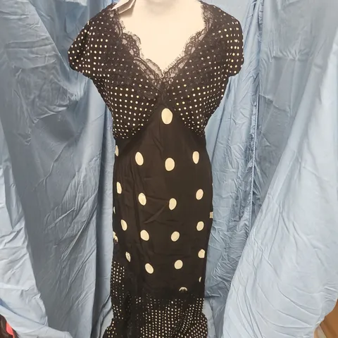 NOBODYS CHILD GLORIA MIDI DRESS IN DENNI SPOT - UK 10