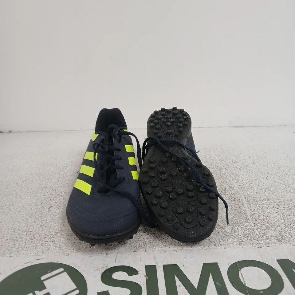 ADIDAS FOOTBALL BOOTS NAVY WITH NEON YELLOW STRIPES, UK 8 (US 8.5)