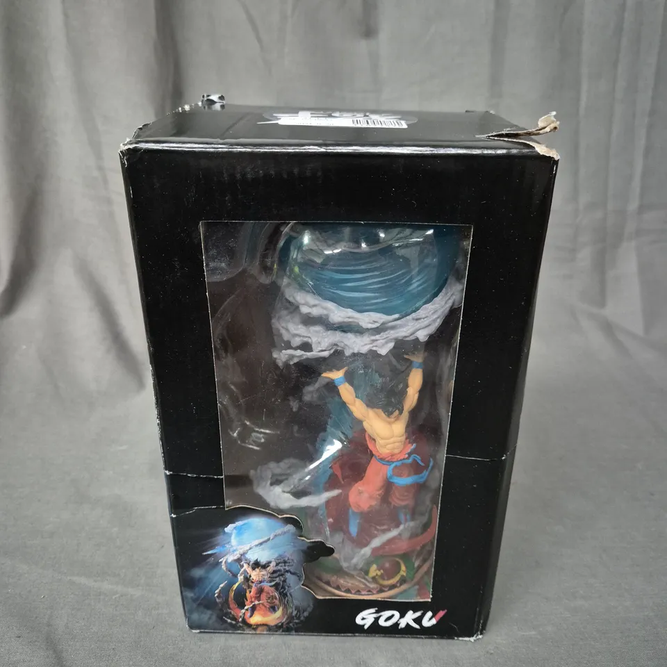 GOKU DRAGON BALL FIGURINE