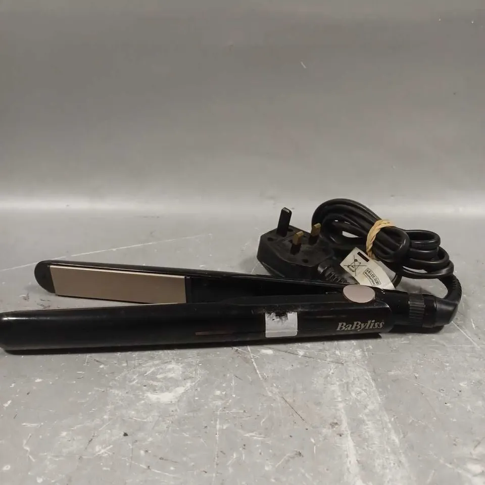 BABYLISS HAIR STRAIGHTENER C138A IN BLACK