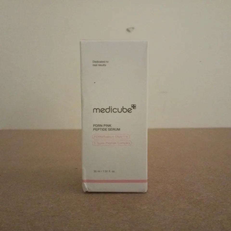 MEDICUBE PDRN PINK PEPTIDE SERUM (30ML)