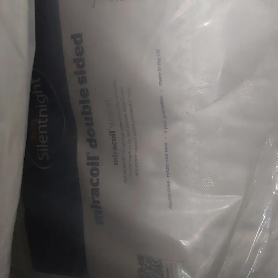 QUALITY BAGGED SILENTNIGHT 4'6" DOUBLE MIRACOIL DOUBLE SIDED MATTRESS 
