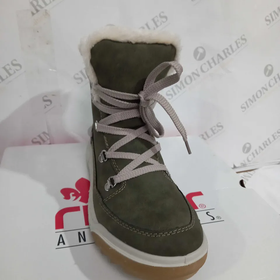 BOXED RIEKER WATER RESISTANT WARM LINED HIKING LACE UP BOOTS, KHAKI - SIZE 6.5